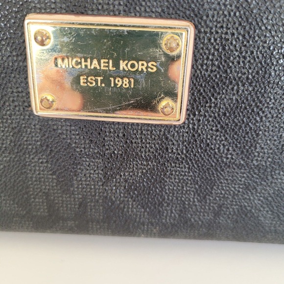 MICHAEL KORS Jet Set Black Saffiano Leather Zip Around Wallet Large Clutch 8x4 - Picture 10 of 10